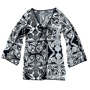 Commense Black & White Bell Sleeve Mini Dress | Large